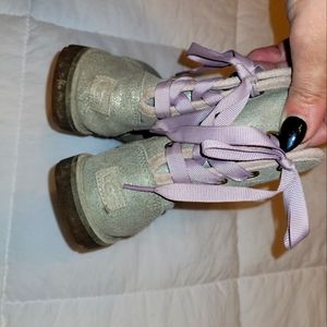 Ugg size 10 (girls)